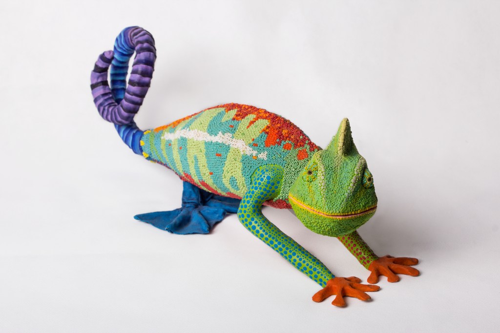 Hikuri Roshgadol (2014). Post-use material, air hardening clay and glass beads.