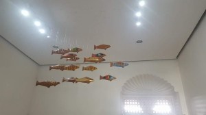 Fish in post-natural-disaster wood by Davit Nava. Foto: Carlos Díaz.